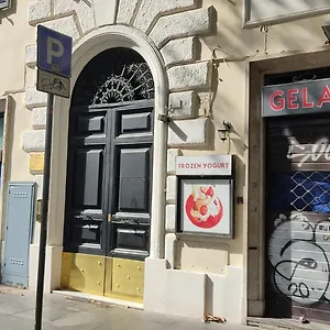 Merulana: A Due Passi Dal Colosseo Appartamento
