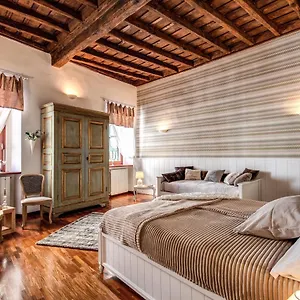 Colosseo Miracle Apartment