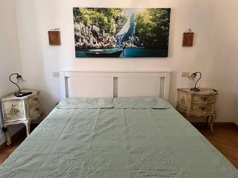 Apartment Ladolcevita - The Heart Of Rome At Your Fingertips Italy