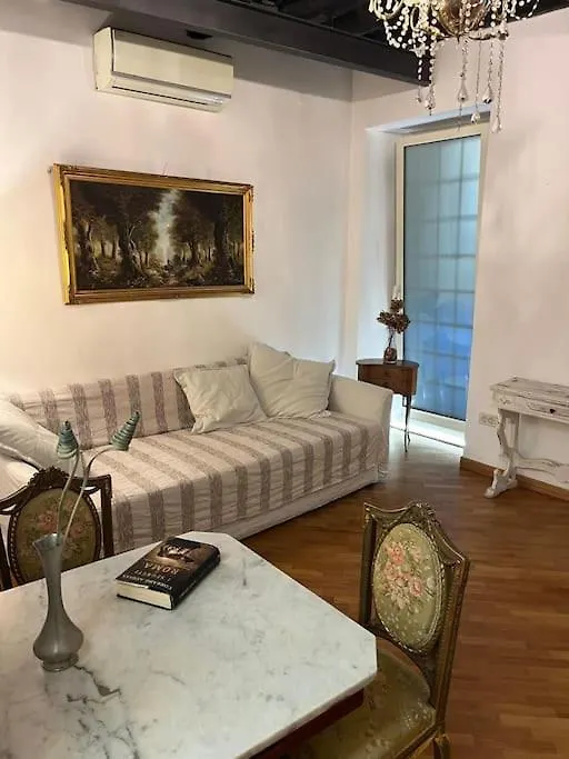 Apartment Ladolcevita - The Heart Of Rome At Your Fingertips